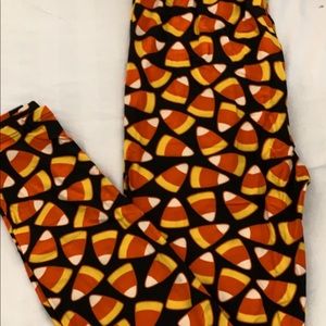 NWT HALLOWEEN Candy Corn Leggings